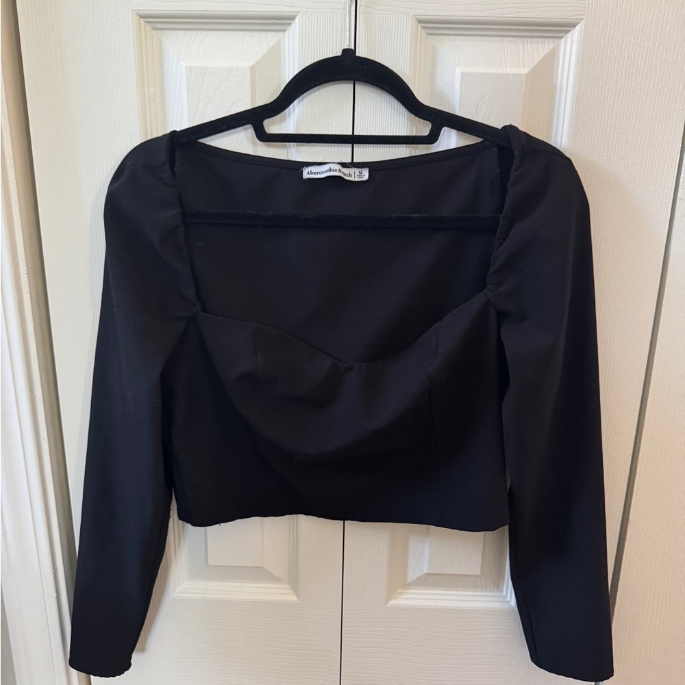 Abercrombie Black Sweetheart Neckline Cropped Black Long Sleeve Top